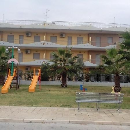 קמפומרינו Residence Albadorata מראה חיצוני תמונה