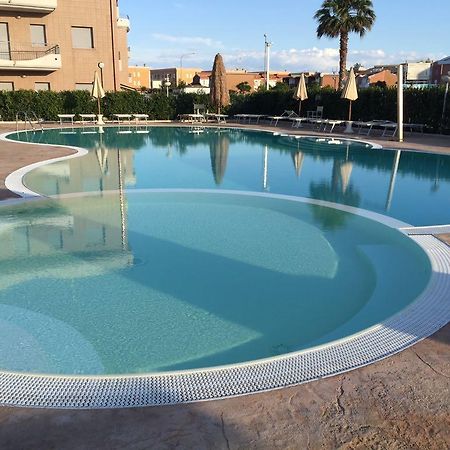 קמפומרינו Residence Albadorata מראה חיצוני תמונה