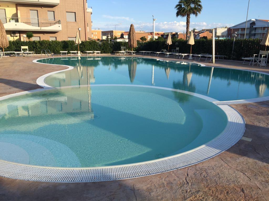 קמפומרינו Residence Albadorata מראה חיצוני תמונה
